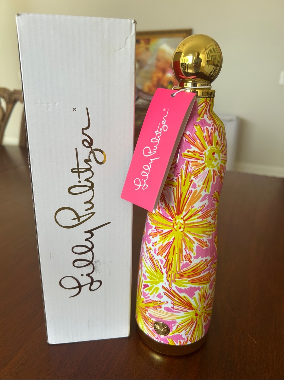 NWT Lilly Pulitzer Be The Shine 24 oz Stainless Steel Water Bottle Gold Cap GWP